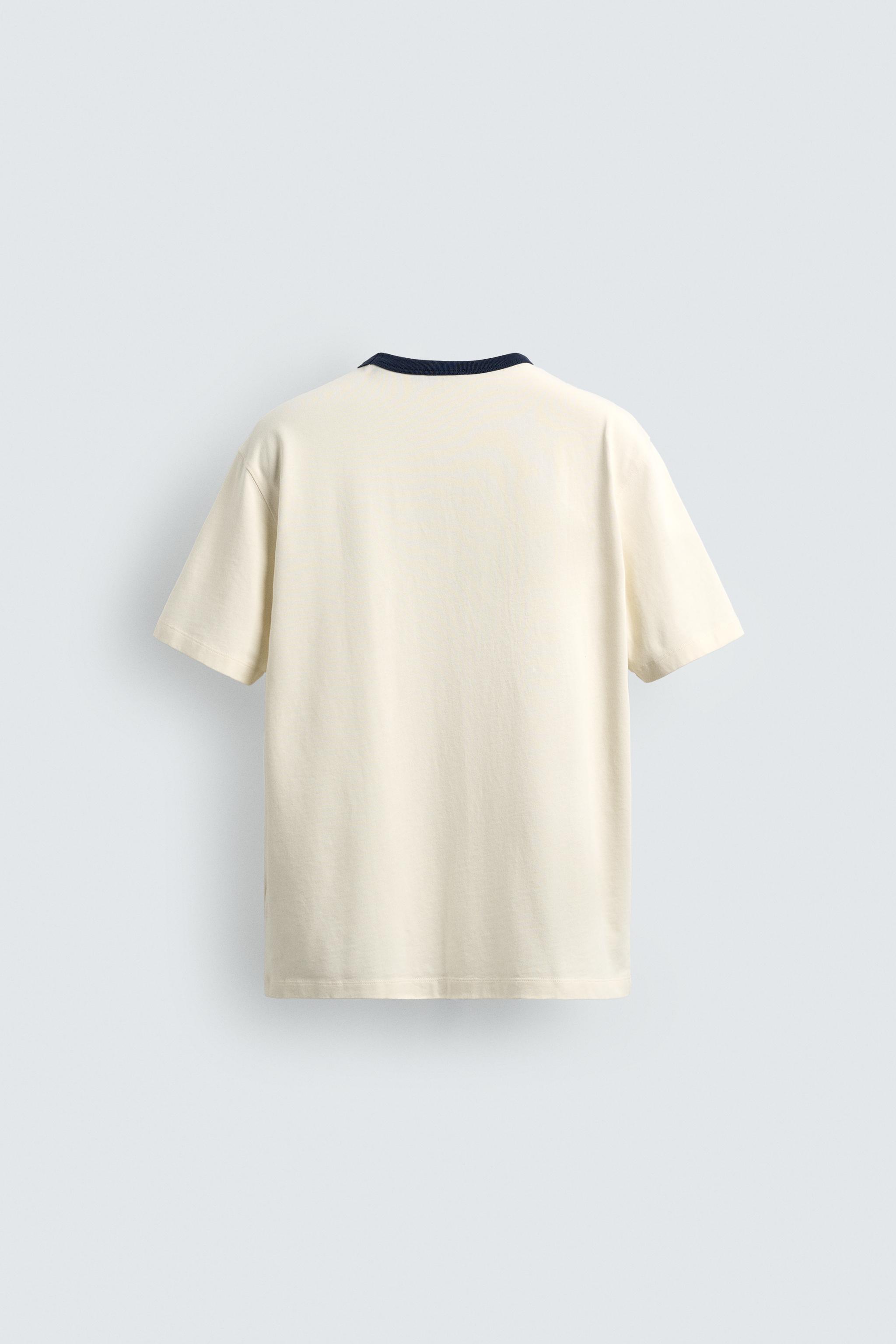 T-SHIRT REGULAR FIT BRODERIE CONTRASTÉE
